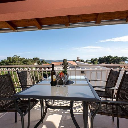 Seaview & Balcony Apartment Petra Jadrija Luaran gambar