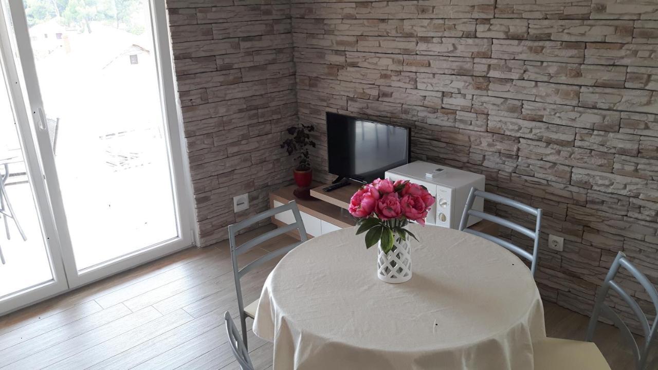 Seaview & Balcony Apartment Petra Jadrija Luaran gambar
